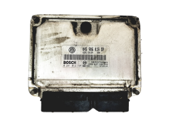 Calculateur 045906019BP 0281012194 VW Bosch 30189
