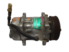 Compresseur De Climatisation Citroen Peugeot SD7V16 6453TK 1227 Sanden Compresseur De Climatisation Citroen Peugeot SD7V16 6453TK 1227 Sanden