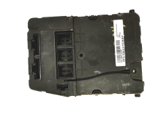 Calculateur Renault UCH N3 8200606830 S118400260F Siemens Calculateur Renault UCH N3 8200606830 S118400260F Siemens