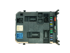 Calculateur 9666952080 BSI X02-00 PSA Valeo Calculateur 9666952080 BSI X02-00 PSA Valeo