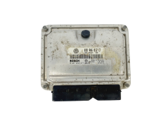 Calculateur 038906012CT 0281010377 Volkswagen Bosch 39103