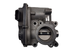 Boitier Papillon D’admission Renault 8200570865 8200578645 3348