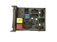 Calculateur 8200148809 8200004201 518095419 Renault 22704