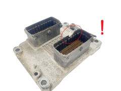 Calculateur 0261207421 24443795 Opel GM Bosch 46445