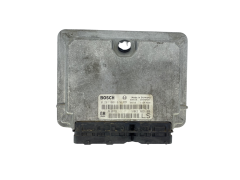 Calculateur 90589736 LS 0281001670 98013 Opel Bosch GM 60613