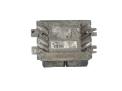 Calculateur S118301120B 8200272464 8200272457 Renault Siemens 45532