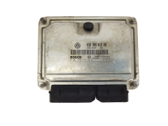 Calculateur 038906019HQ 0281010957 VW Seat Bosch 3366
