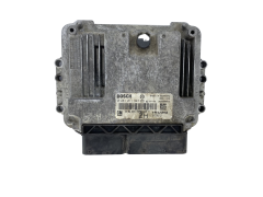 Calculateur Opel 0281011943 55556829 8973785712 Bosch GM Isuzu 49440