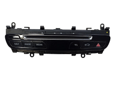 Panneau de configuration Radio Navi Media Mercedes-Benz C A2059055201