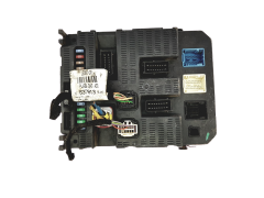Calculateur BSI 2004 P10-00 9664532580 PSA 24380