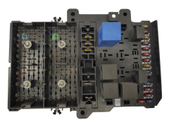 Boîtier Fusibles Chrysler P04707994AD