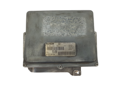 Calculateur 0261204788 9631528780 PSA Bosch 3035