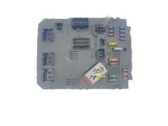 Calculateur BSI E02-00 S118085220A 9649627880 PSA Siemens 40165