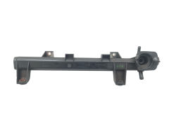 Rampe D'injection 9628891680 157079 2.0 16v Citroen Peugeot 406 Rampe D'injection 9628891680 157079 2.0 16v Citroen Peugeot 406