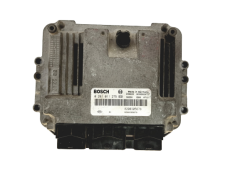 Calculateur 0281011275 8200305678 8200269879 Renault Bosch 20943