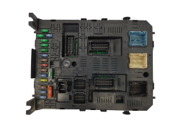 Calculateur BSI 04EV K01-00 9664058780 PSA Johnson Controls 1442