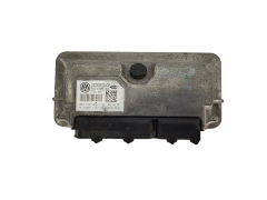 Calculateur 03C906024CM 03C906024BH BC.0105001.A VW Magneti Marelli