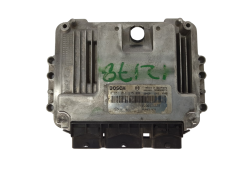 Calculateur 0281011275 8200305678 8200269879 Renault Bosch 3485