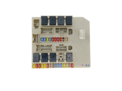 Calculateur Renault 233293G