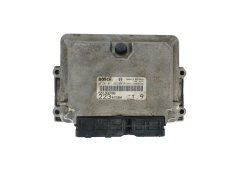 Calculateur 55193786 0281011557 Fiat Bosch 42380