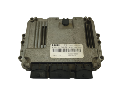 Calculateur 0281011549 8200310863 8200370779 Renault Bosch 68086