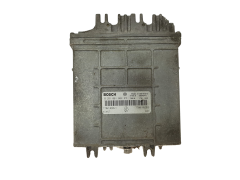 Calculateur 0281001809 7700109621 7700105953 Renault Bosch 15062