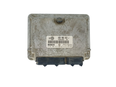 Calculateur 038906018J 0281001613 VW Bosch 37621