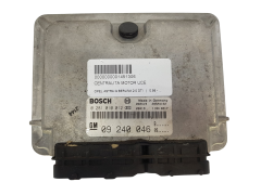 Calculateur 09240046 0281010012 Opel Bosch GM