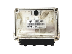 Calculateur 0261208045 036906032AA VW Bosch 30276 Calculateur 0261208045 036906032AA VW Bosch 30276