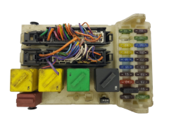 Boîtier Fusibles Ford 93BG-14A073-EG