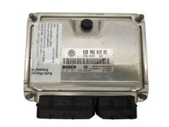 Calculateur Ecu VW 038906019ND 0281011820 Bosch 