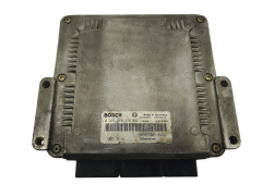 Calculateur 7700115492 8200095449 0281010178 Renault Bosch 
