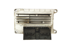 Calculateur IAW5NR2.T3 8200181482 8200262874 Renault  