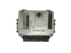 Calculateur 0281012589 8200527725 8200527756 Renault Bosch 42588