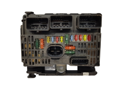 Calculateur BSM-L06-00 9658539680 S118983006N Siemens VDO PSA