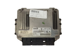 Calculateur 0281012985 9661204380 9653958980 PSA Bosch 3545