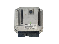 Calculateur 0281016911 89661-02X70 Toyota  Bosch 