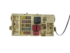 Boîtier Fusibles 1349511080 01349985080 Fiat