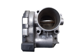 Boitier Papillon D’admission Renault 8200330810 --E 0281002681 H8200330812 1945