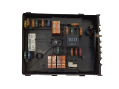 Boîtier Fusibles VW Audi 1K0937125 0-1718307-1 Tyco Boîtier Fusibles VW Audi 1K0937125 0-1718307-1 Tyco