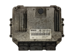 Calculateur Ecu Suzuki 8200518648 8200634611 Bosch