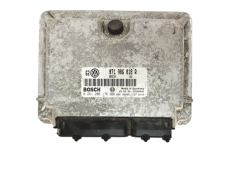 Calculateur 0261206176 071906018R VW Bosch 18920