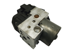 Pompe Abs Nissan Almera 476605M303 0273004596 Bosch 63601
