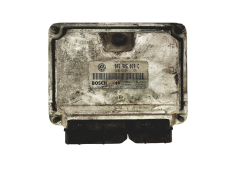 Calculateur 045906019C 0281010697 VW Bosch 25303
