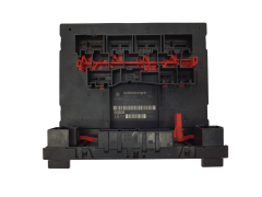 Calculateur 8P0907279F F005V00519 VW Audi Bosch 20499