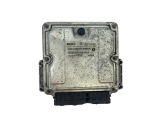 Calculateur P05033032AF 0281010292 Chrysler Bosch 60904