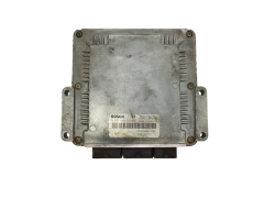 Calculateur 0281010632 8200051608 8200118526 Renault Opel Bosch 18702