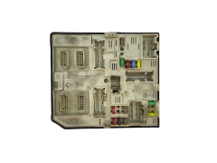 Calculateur USM-2010 284B67365R 519542F14 Renault Calculateur USM-2010 284B67365R 519542F14 Renault