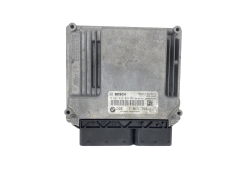 Calculateur DDE7811701 0281015042 BMW Bosch 57057