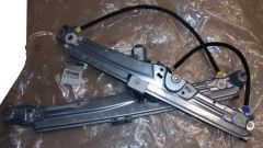 Lève-Vitre Gauche Avant Original 807216427R Renault